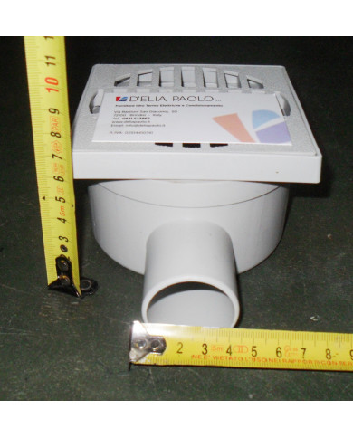 CHIUSINO SIFONATO 10.5 X 10.5 DA 40 LATERALE