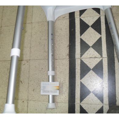 SGABELLO DA BAGNO , DOCCIA , VASCA ALTEZZA CM 44