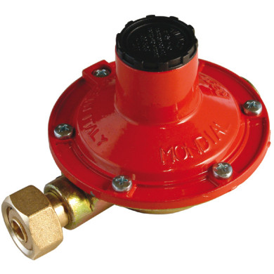 REGOLATORE PRESSIONE GPL  4 KG CON RACCORDO