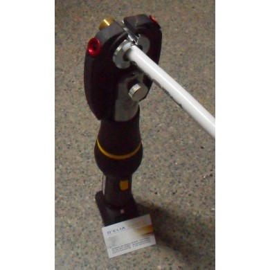 PRESSATRICE MINI32 CON 4 PROF TH 16 20 26 32 2 BAT