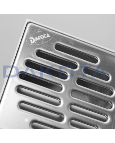 CHIUSINO SIFONATO 10.5 X 10.5 DA 50 LATERALE INOX